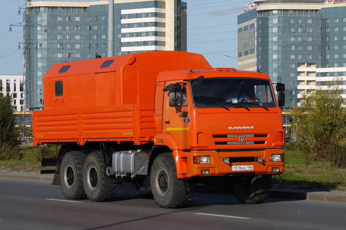 Ханты-Мансийский автоном.округ, № Т 516 ВЕ 186 — КамАЗ-43118-46
