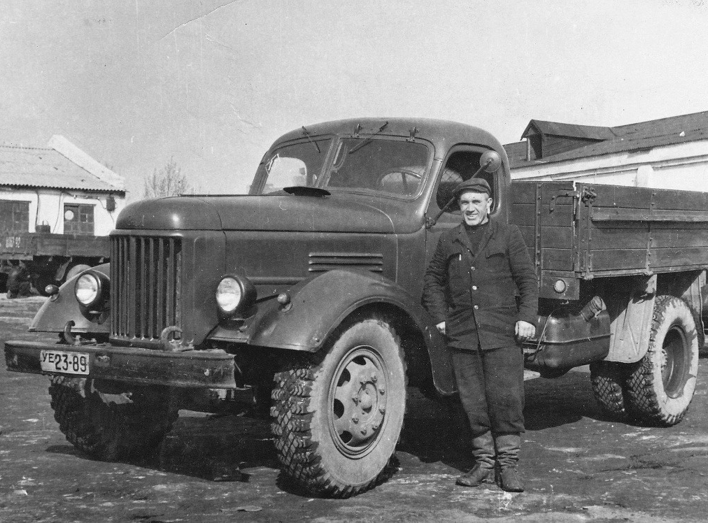 Луганская область, № УЕ 23-89 — ЗИЛ-164; Исторические фотографии (до 2000 года) (Луганская область)
