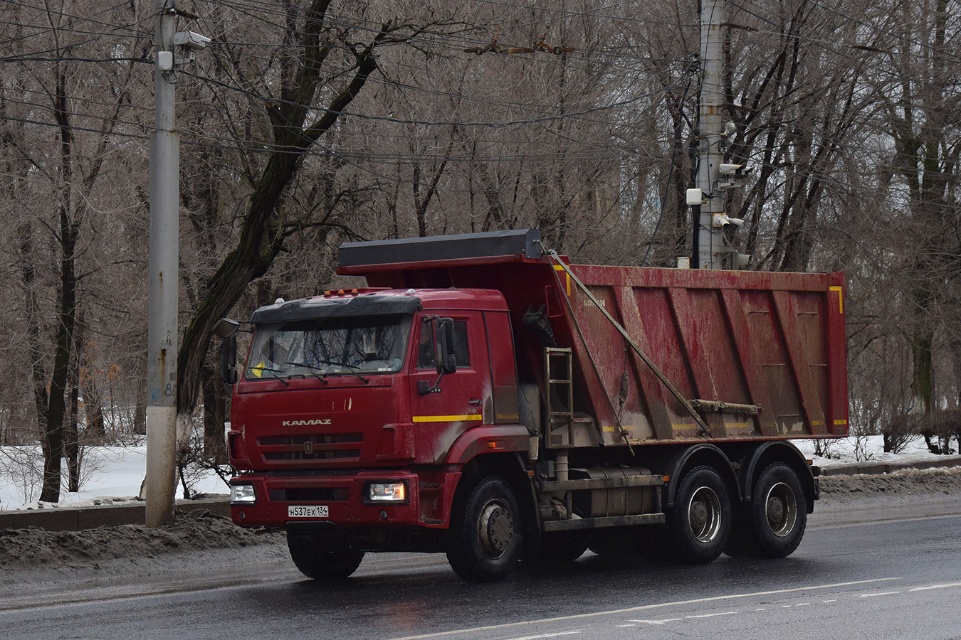 Волгоградская область, № Н 537 ЕХ 134 — КамАЗ-6520-B5(49)