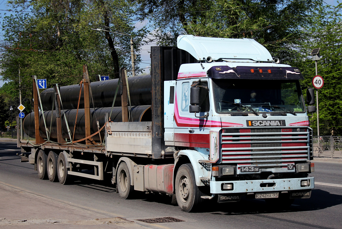 Ростовская область, № С 242 НА 761 — Scania (II) R143M