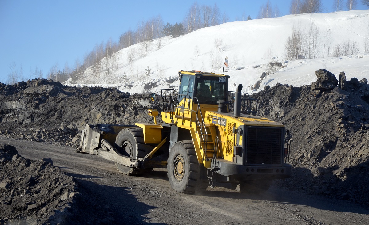 Кемеровская область, № 017 — Komatsu (общая модель)
