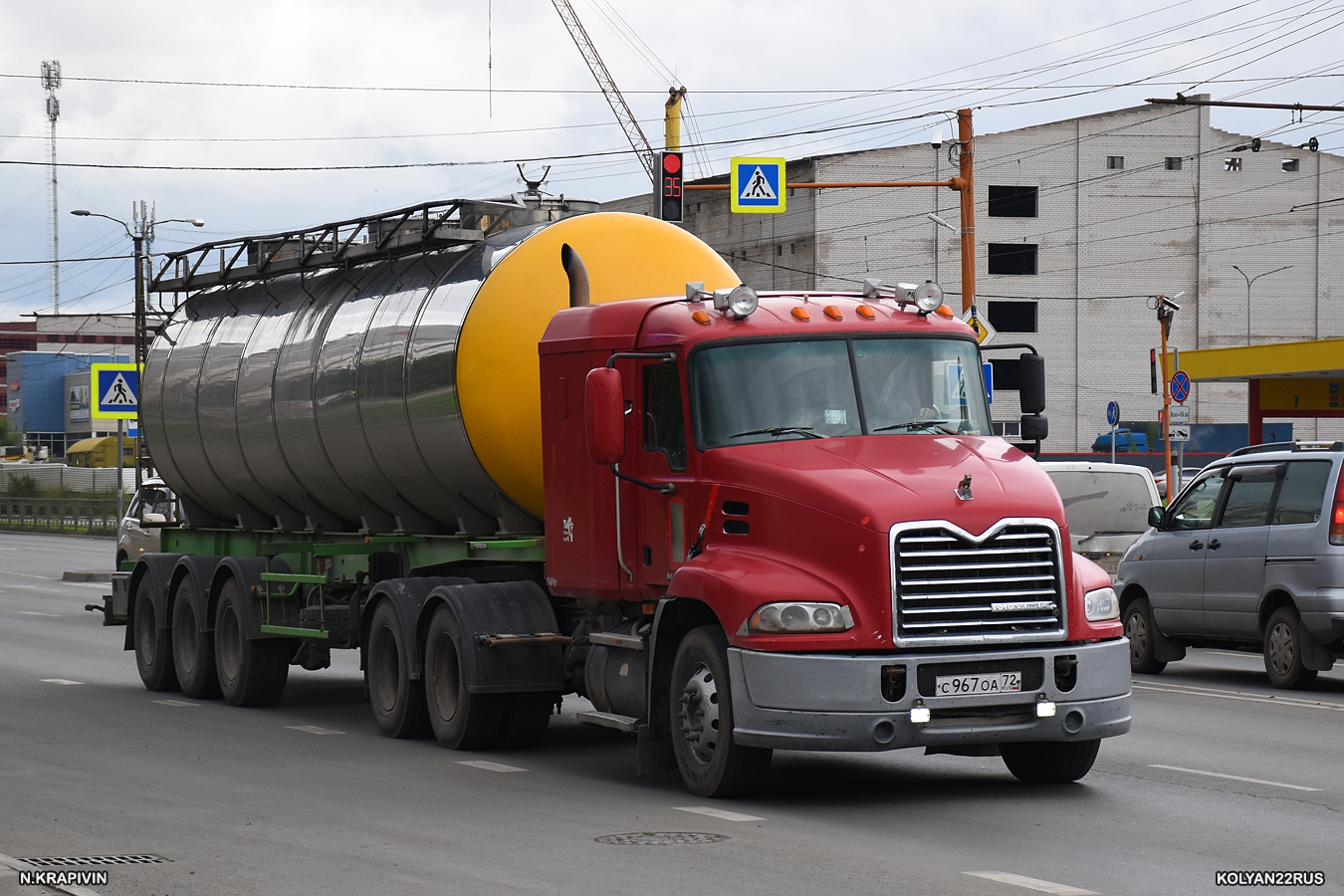 Алтайский край, № С 967 ОА 72 — Mack Vision (Pinnacle)