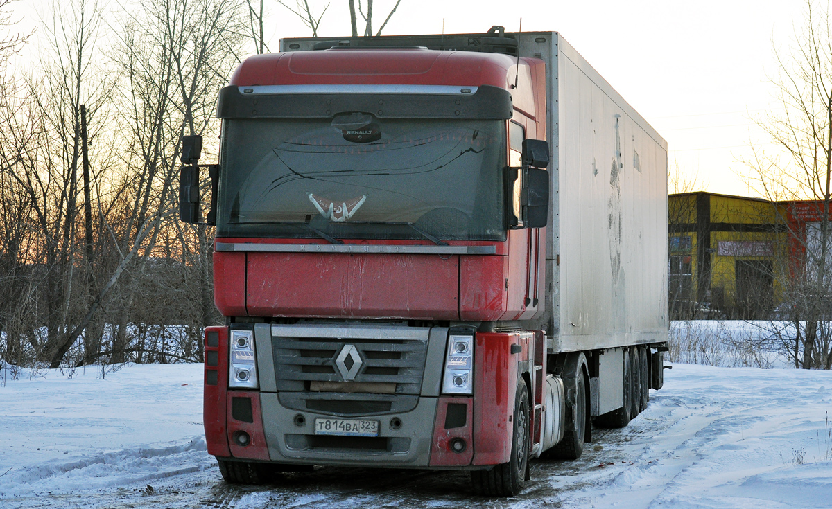 Краснодарский край, № Т 814 ВА 323 — Renault Magnum E-Tech ('2001)