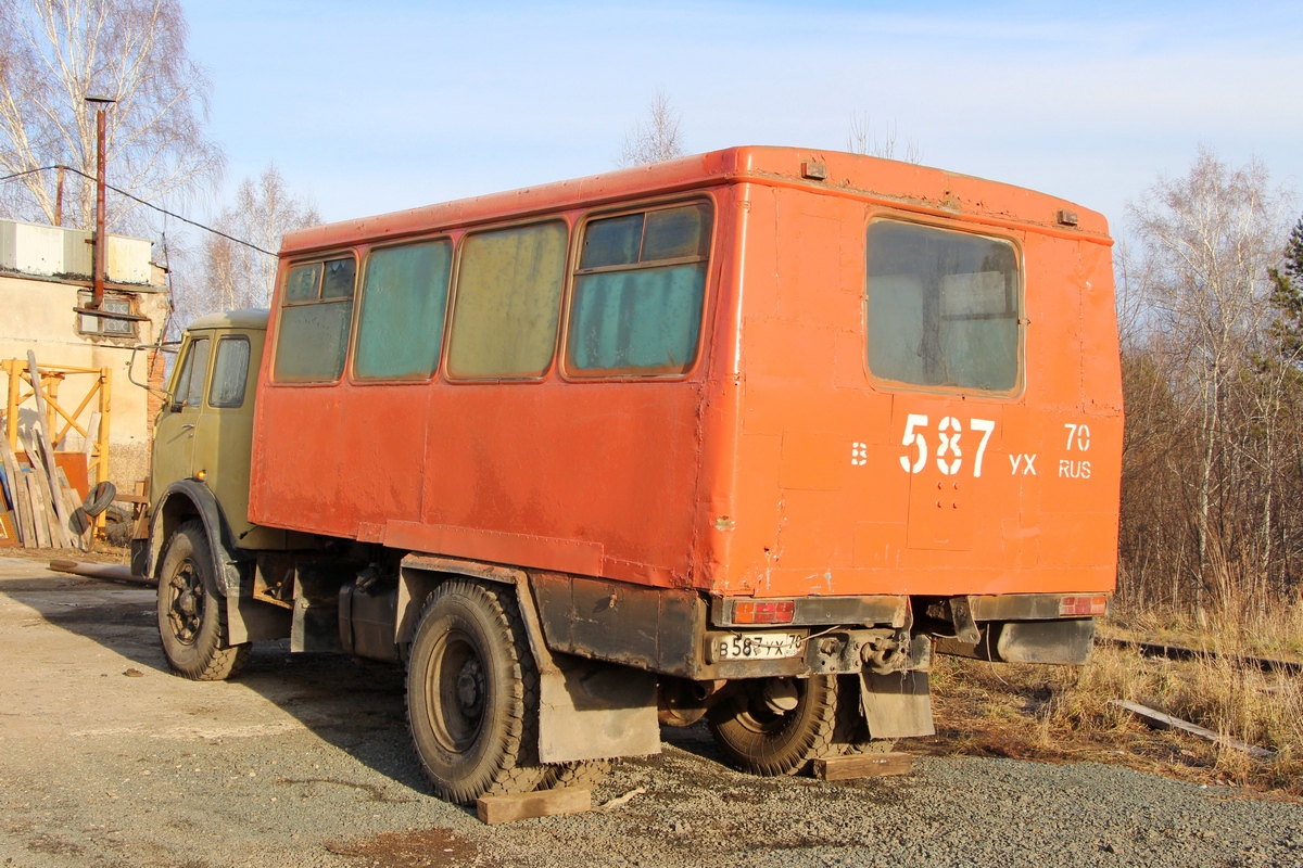 Томская область, № В 587 УХ 70 — МАЗ-5334