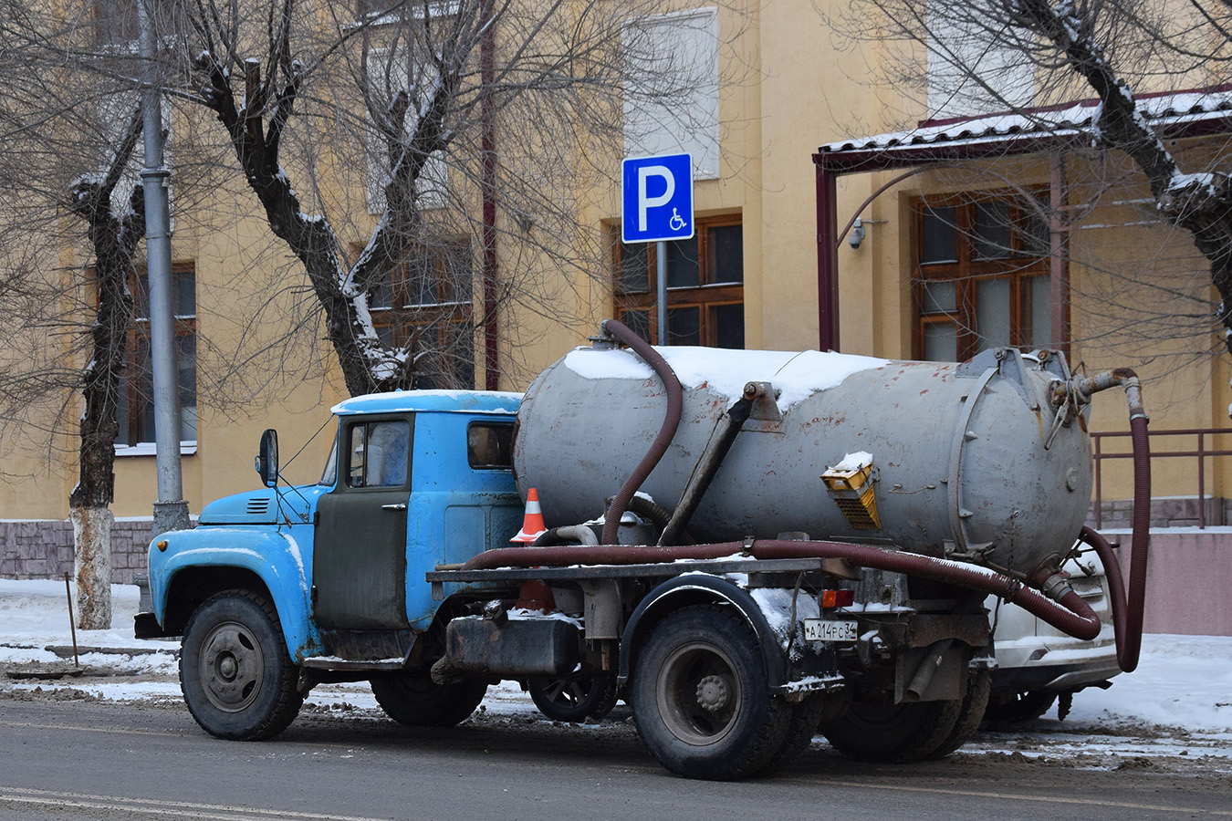 Волгоградская область, № А 214 РС 34 — ЗИЛ-431412