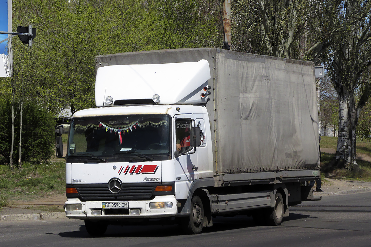 Луганская область, № ВВ 9599 СМ — Mercedes-Benz Atego 815