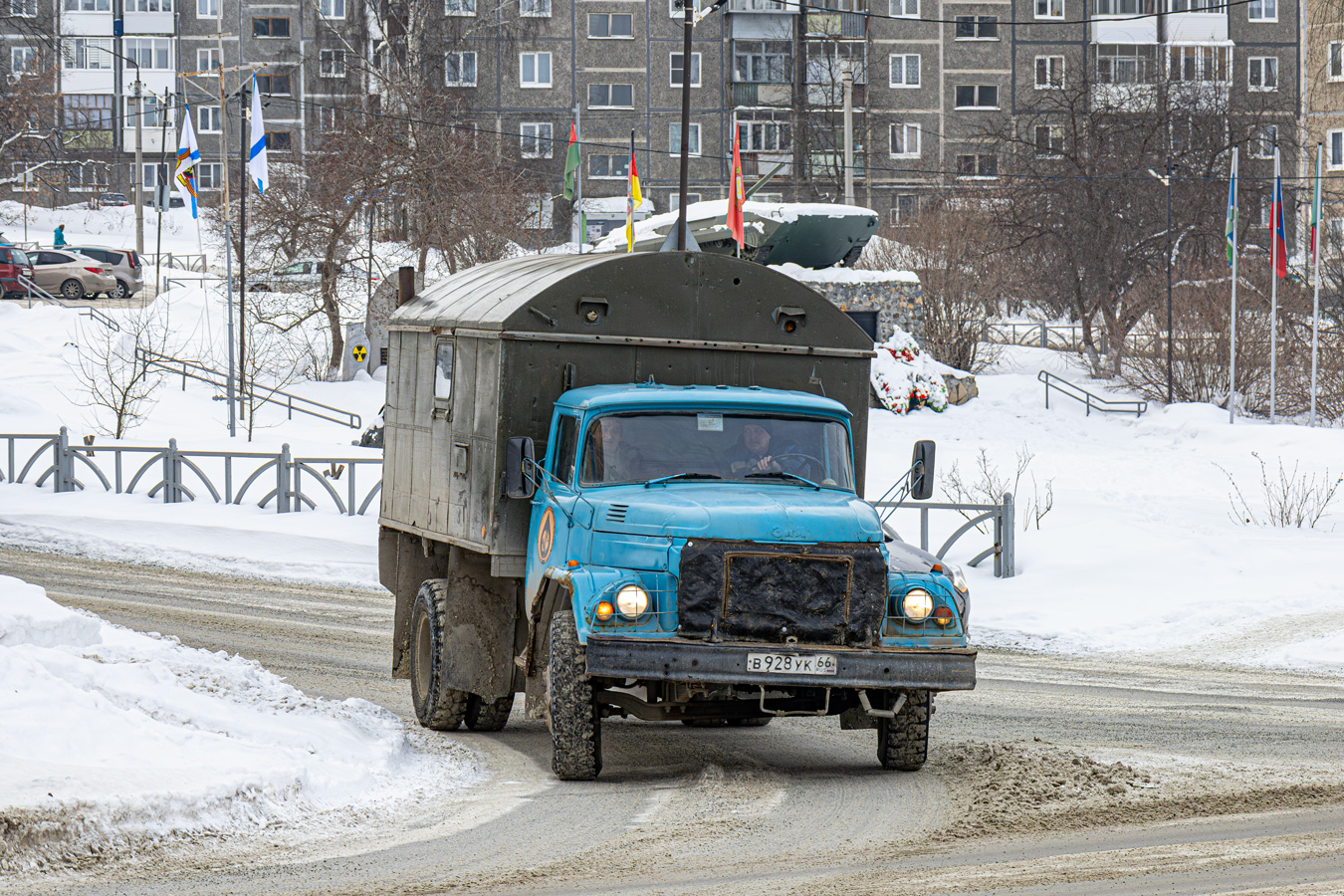 Свердловская область, № В 928 УК 66 — ЗИЛ-431412 (УАМЗ)