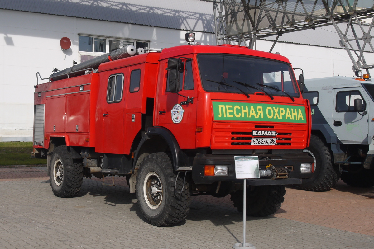 Ханты-Мансийский автоном.округ, № Х 762 АН 186 — КамАЗ-4326-15 [43260R]