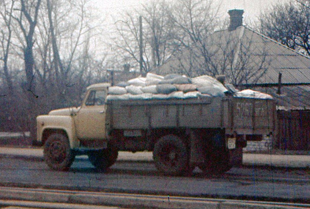 Луганская область, № 5267 ВГЛ — ГАЗ-52-04; Исторические фотографии (до 2000 года) (Луганская область)