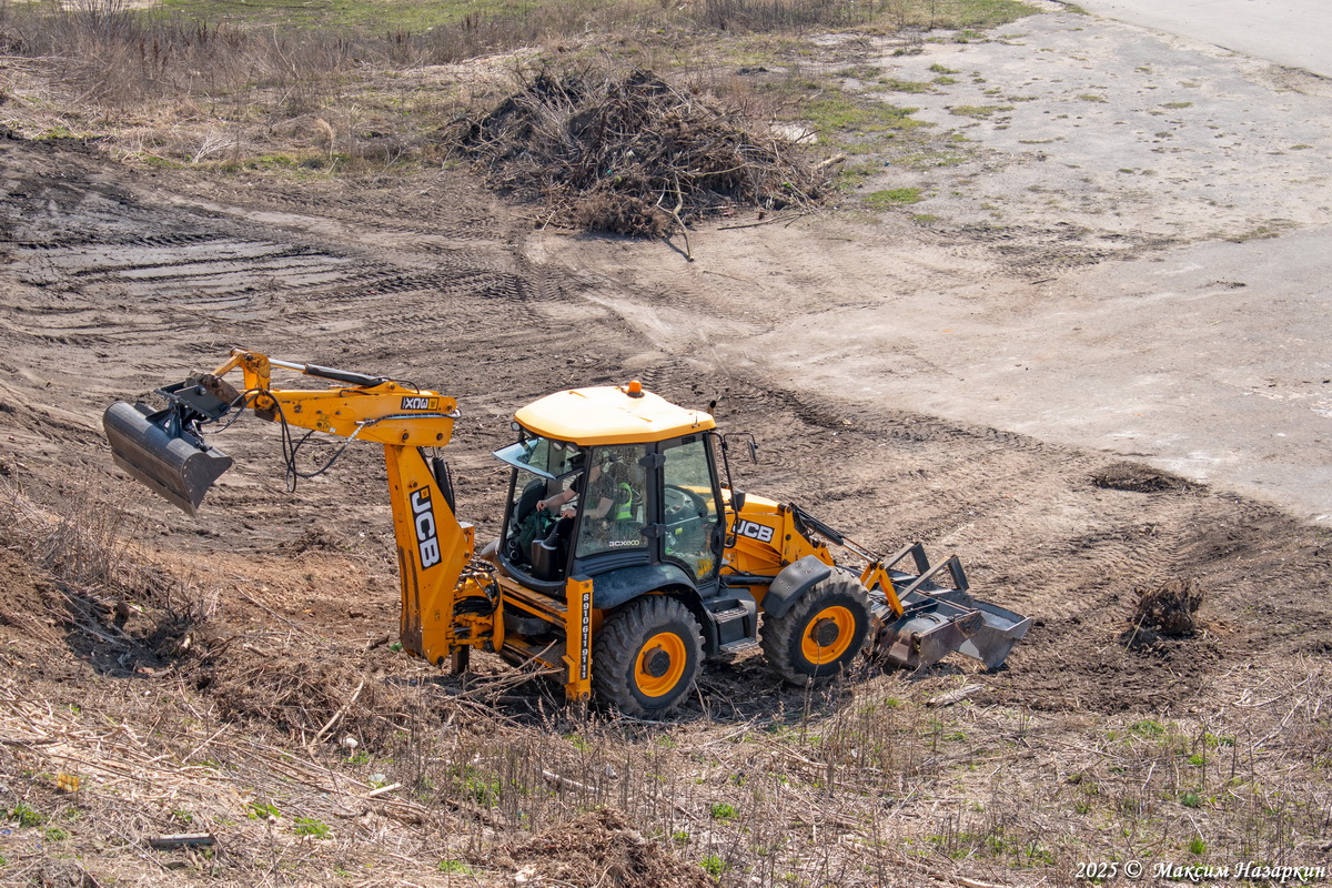 Рязанская область, № 6737 РМ 62 — JCB 3CX