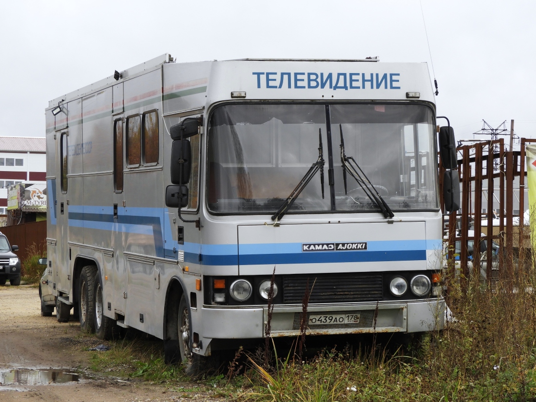 Санкт-Петербург, № О 439 АО 178 — КамАЗ-53213