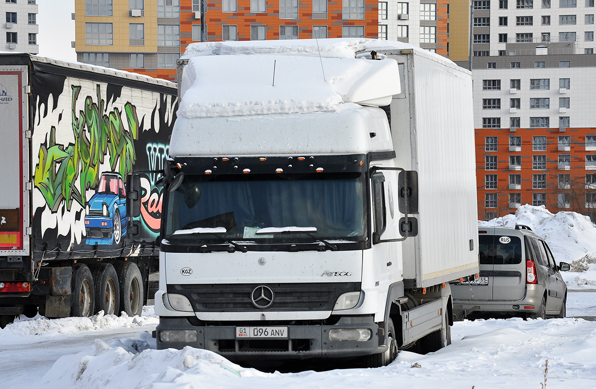 Киргизия, № 01 096 ANV — Mercedes-Benz Atego 816