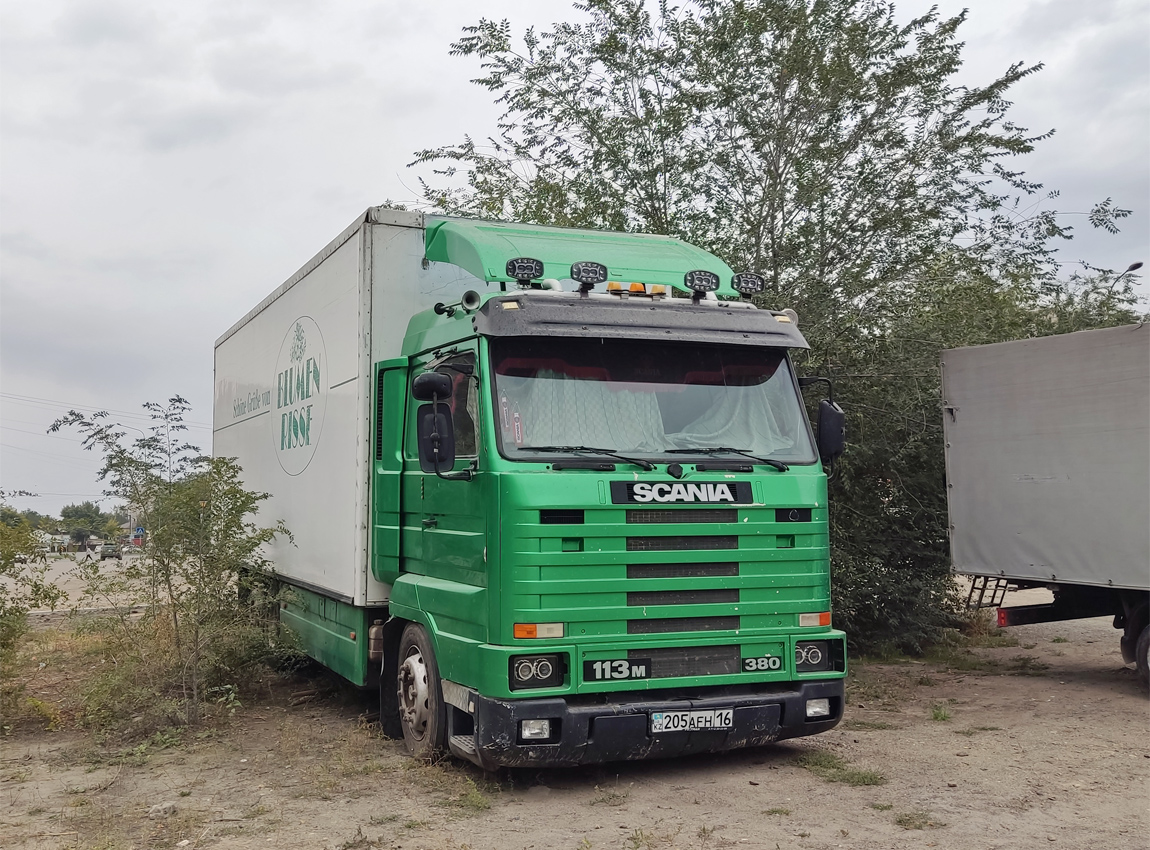 Восточно-Казахстанская область, № 205 AFH 16 — Scania (III) R113M