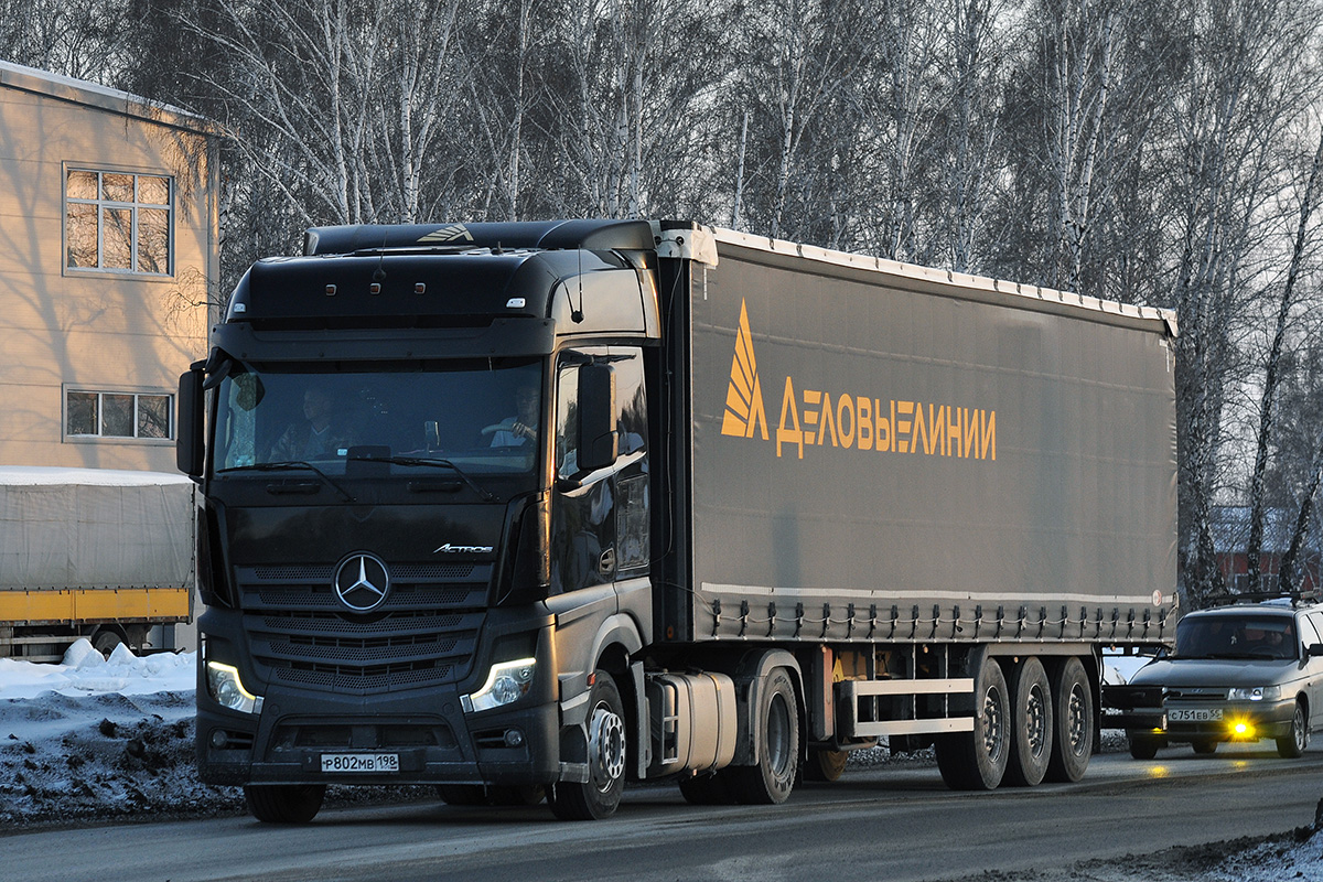 Омская область, № Р 802 МВ 198 — Mercedes-Benz Actros ('2018)