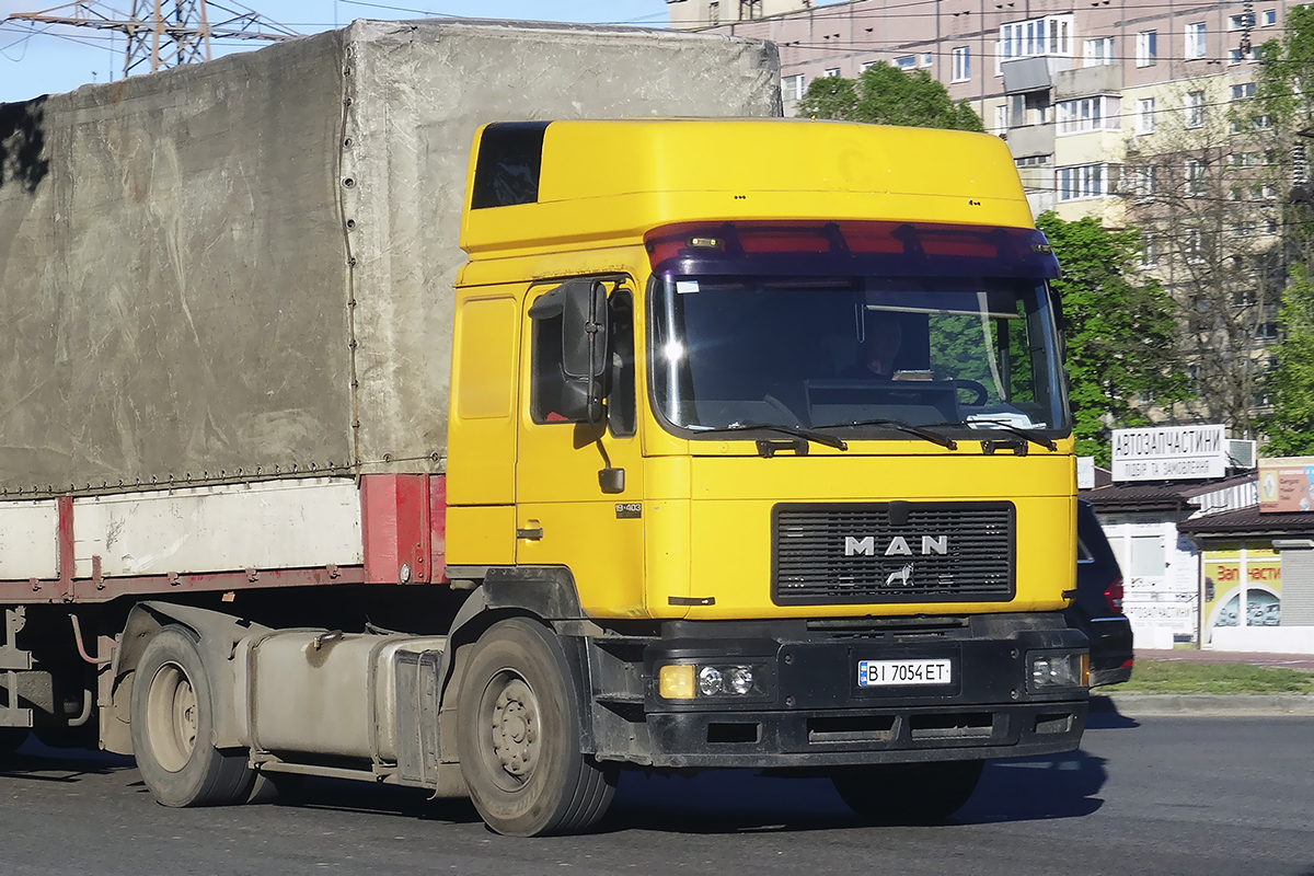 Полтавская область, № ВІ 7054 ЕТ — MAN F2000 19.403
