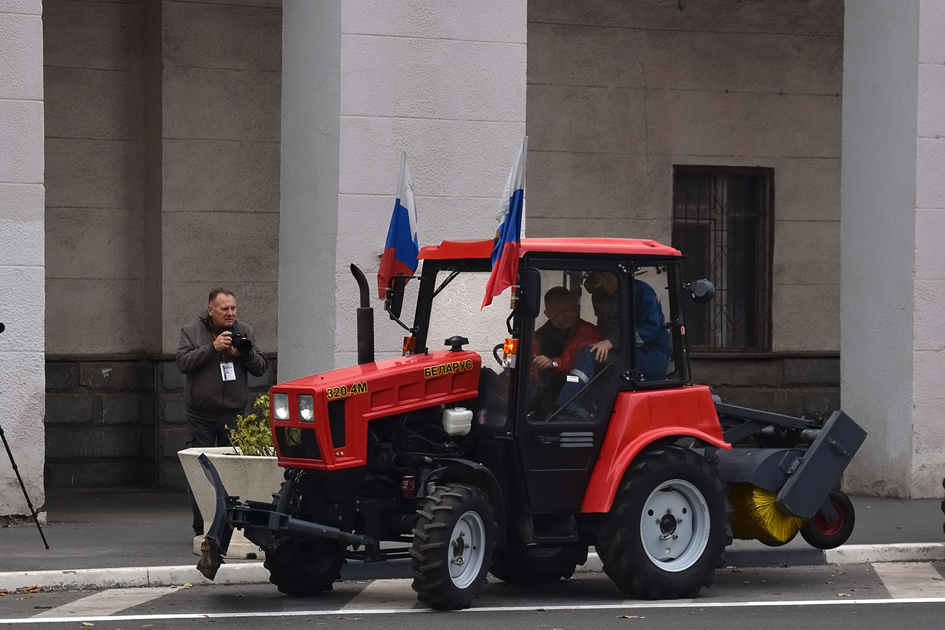 Волгоградская область, № 8405 СР 34 — Беларус-320