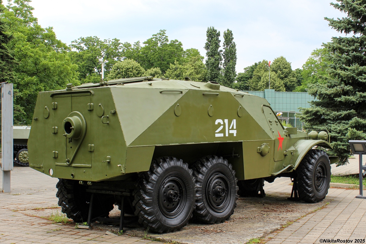 Краснодарский край, № (23) Б/Н 0024 — ЗИС-152 (БТР-152) (общая модель); Техника на постаментах, памятники (Краснодарский край); Транспортные средства без номеров (Краснодарский край)