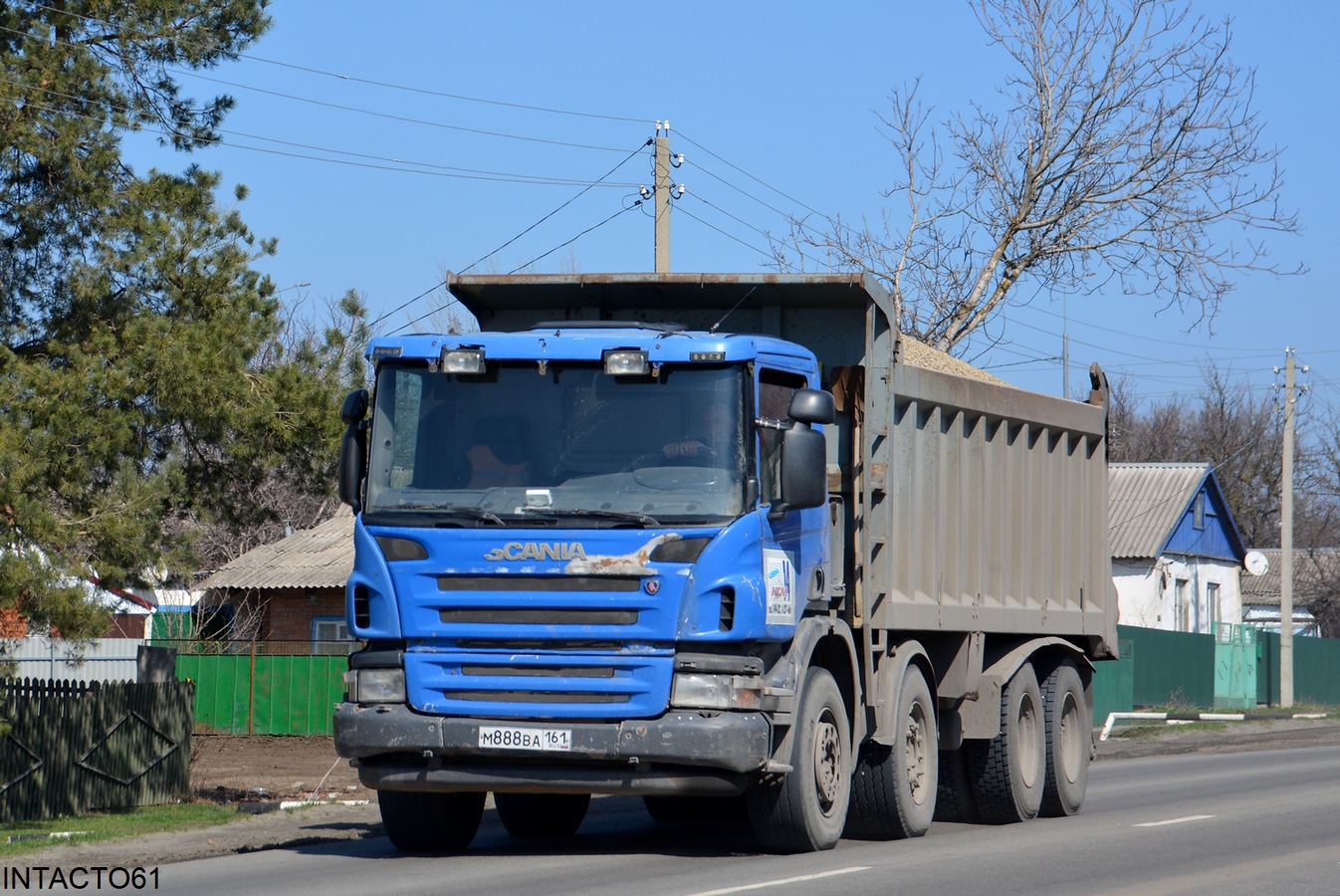 Ростовская область, № М 888 ВА 161 — Scania ('2004) P420