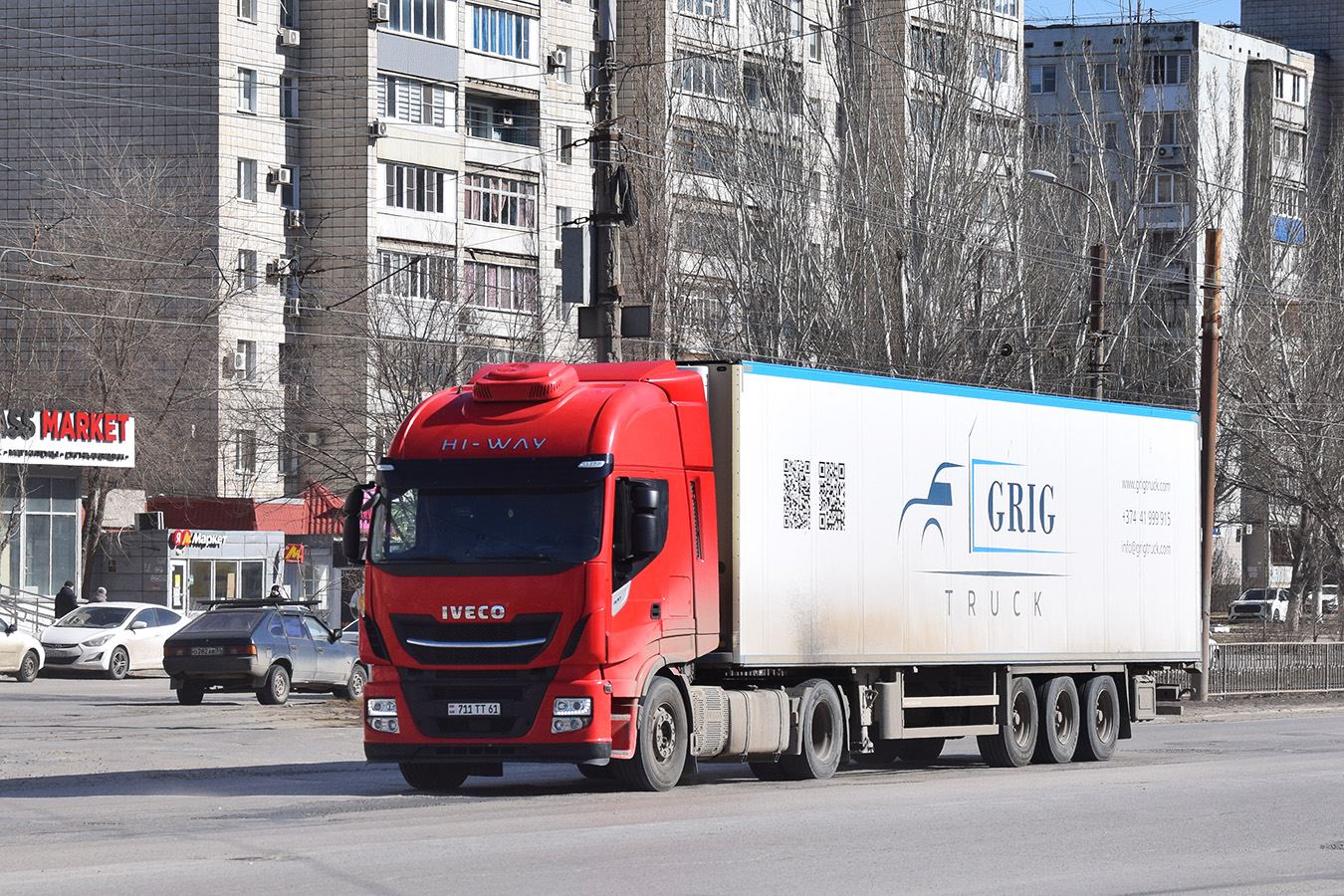 Армения, № 711-TT-61 — IVECO Stralis ('2012) 460