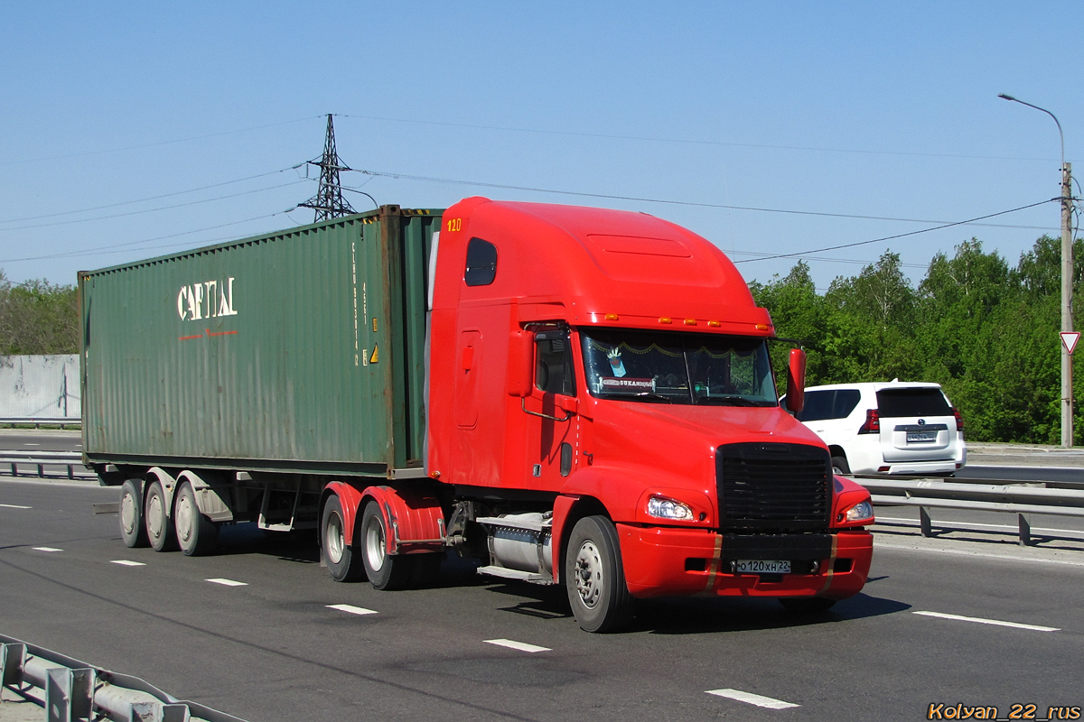 Алтайский край, № О 120 ХН 22 — Freightliner Century Class