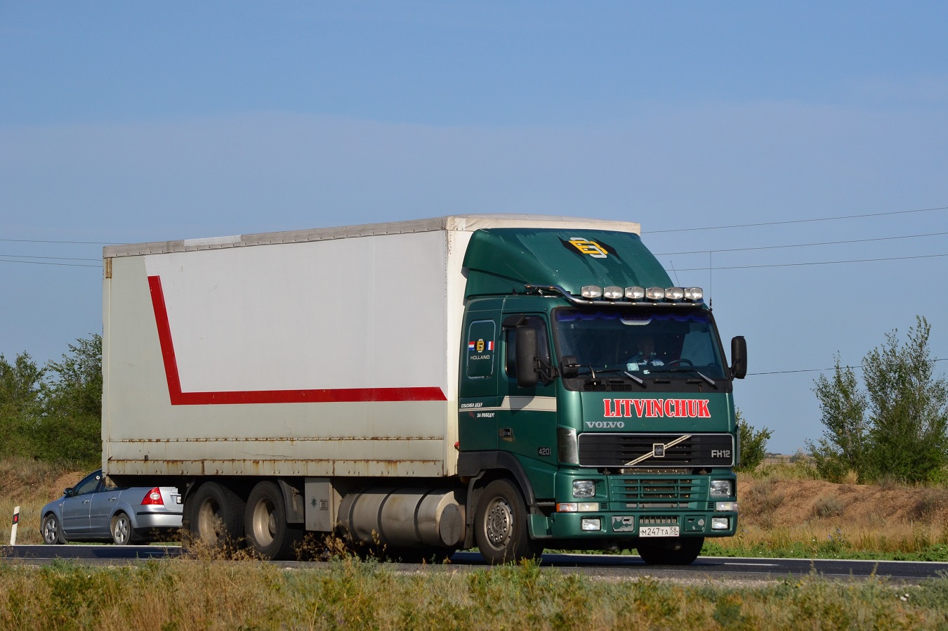 Пензенская область, № М 247 ТА 58 — Volvo ('1993) FH12.420