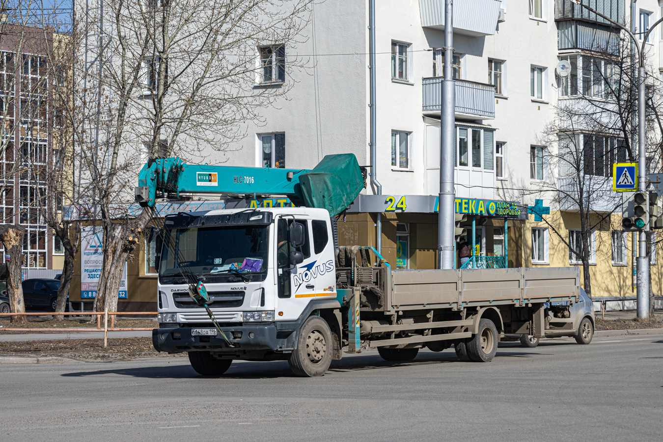 Свердловская область, № С 148 ОА 196 — Daewoo Novus