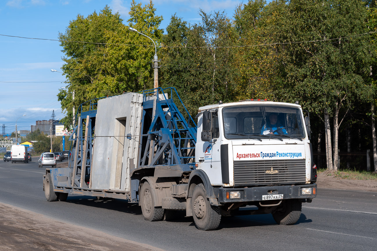 Архангельская область, № Е 897 КА 29 — МАЗ-543302