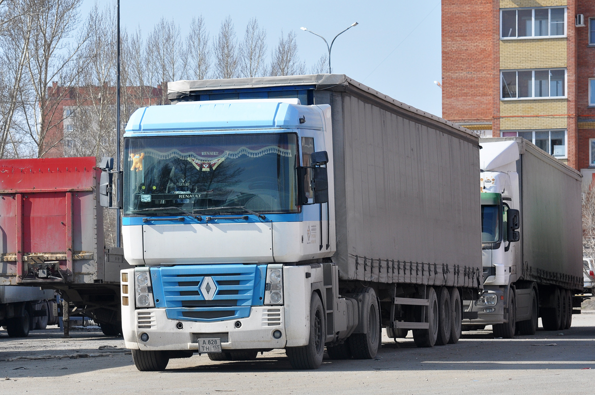 Омская область, № А 828 ТН 155 — Renault Magnum E-Tech ('2001)