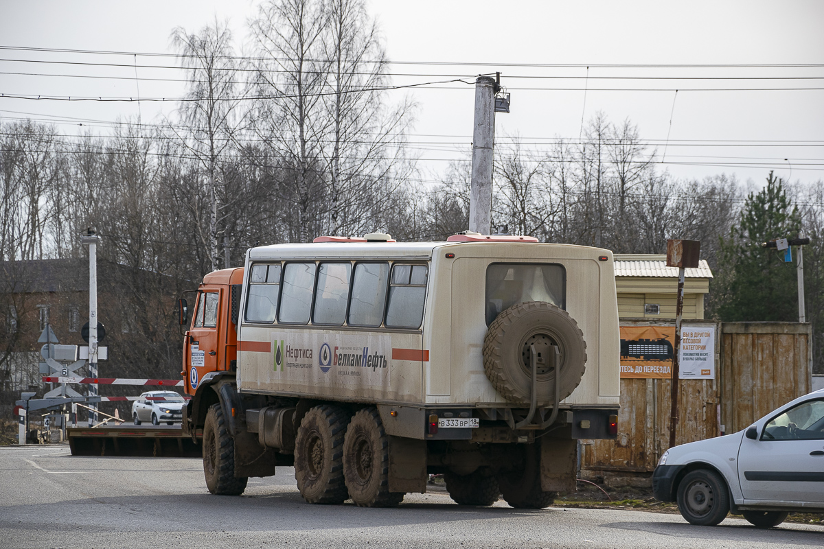 Удмуртия, № В 333 ВР 18 — КамАЗ-43118-15 [43118R]