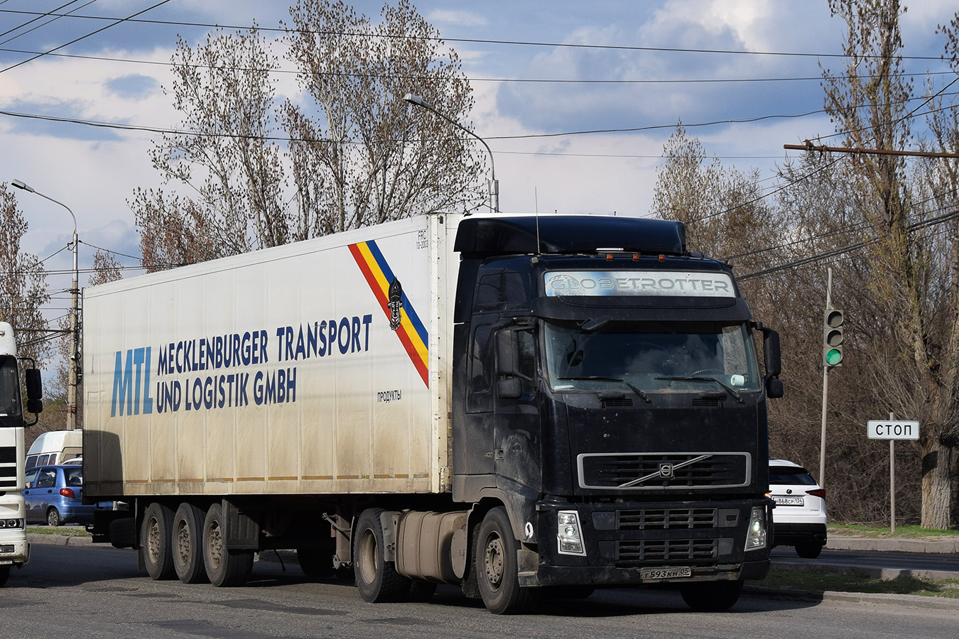 Дагестан, № Т 593 КН 05 — Volvo ('2002) FH12.400