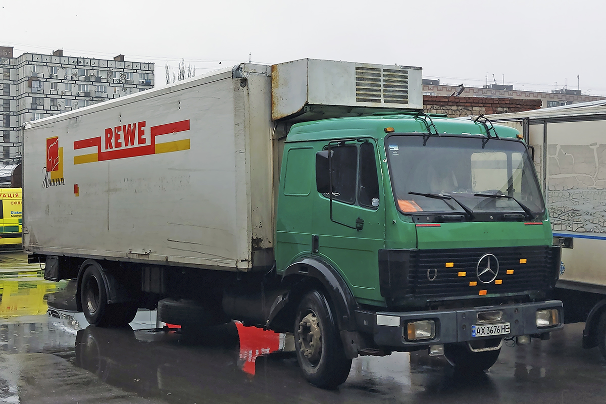 Харьковская область, № АХ 3676 НЕ — Mercedes-Benz SK 1722