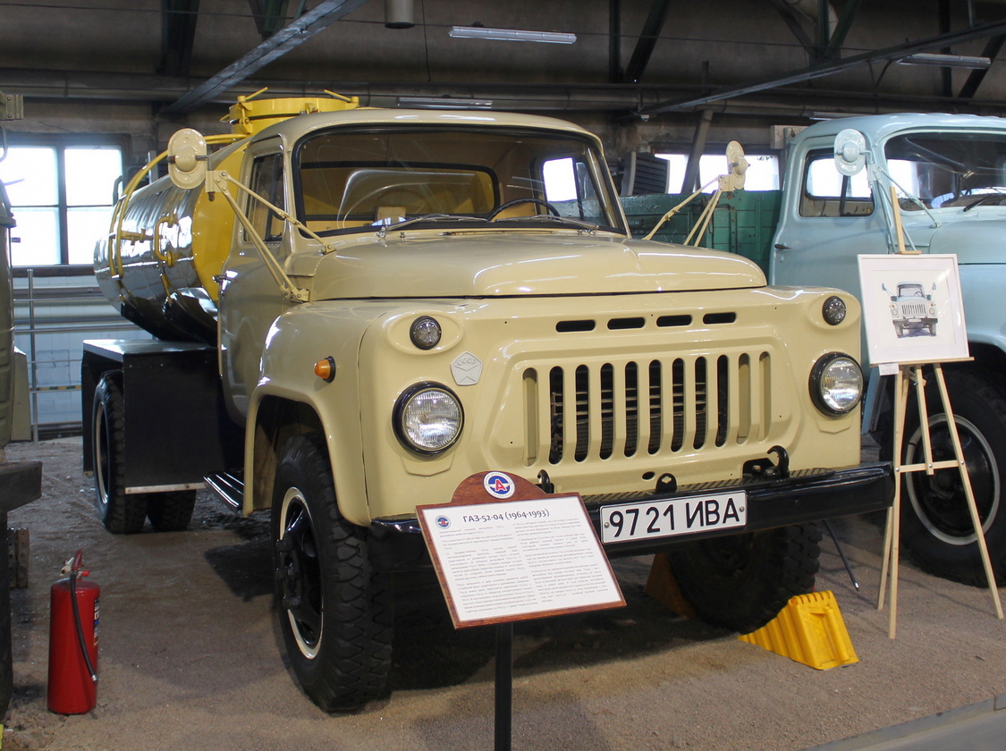 Санкт-Петербург, № М 667 ХТ 150 — ГАЗ-52-04