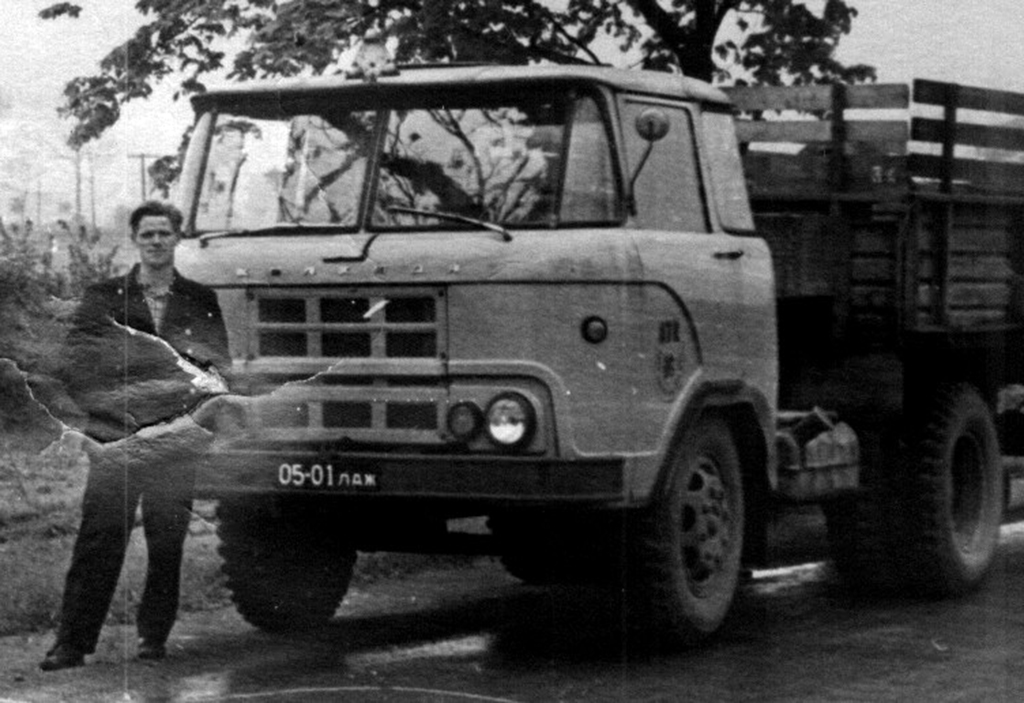 Латвия, № 05-01 ЛАЖ — КАЗ-606; Исторические фотографии (до 2000 года) (Латвия)