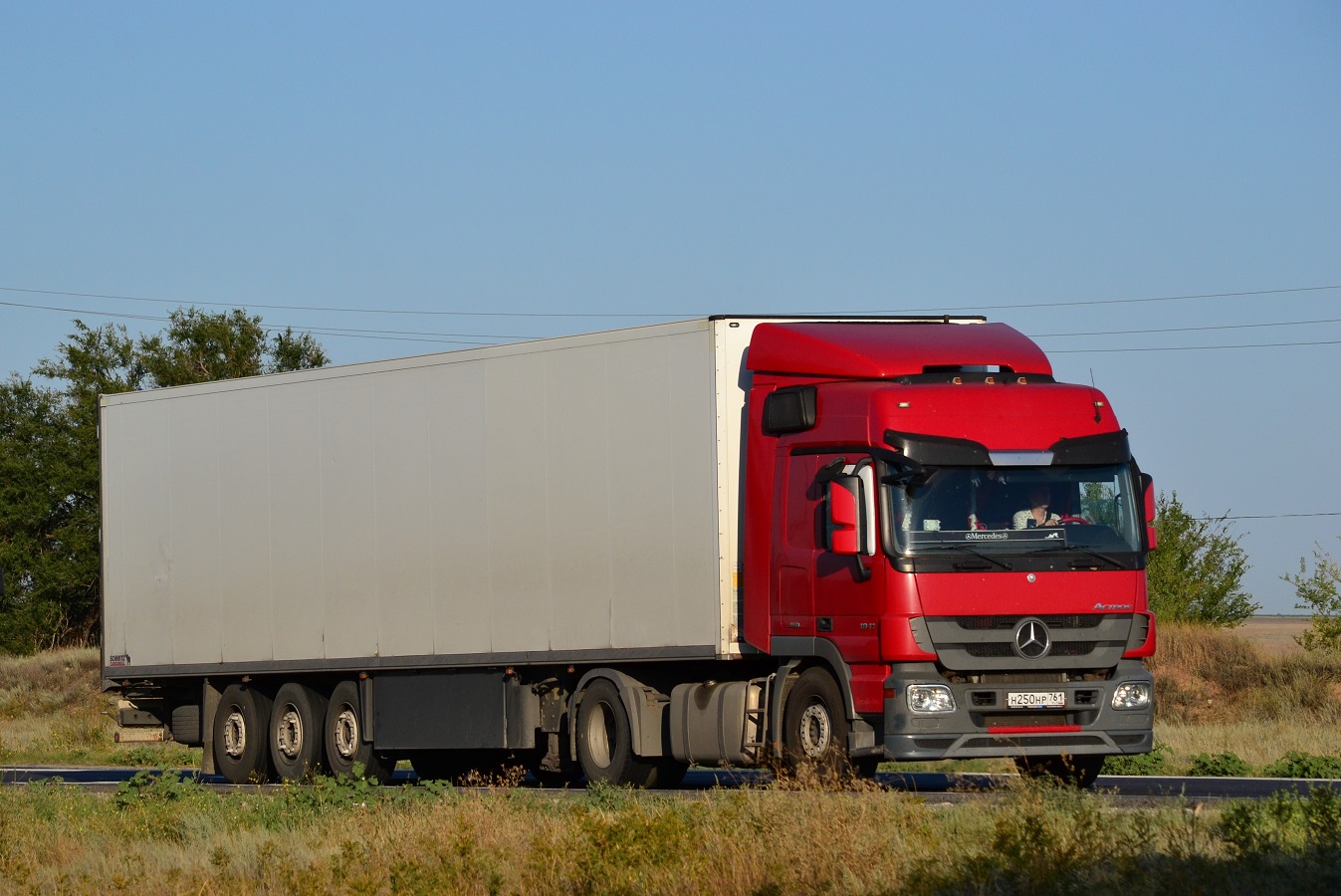Ростовская область, № Н 250 НР 761 — Mercedes-Benz Actros ('2009) 1841