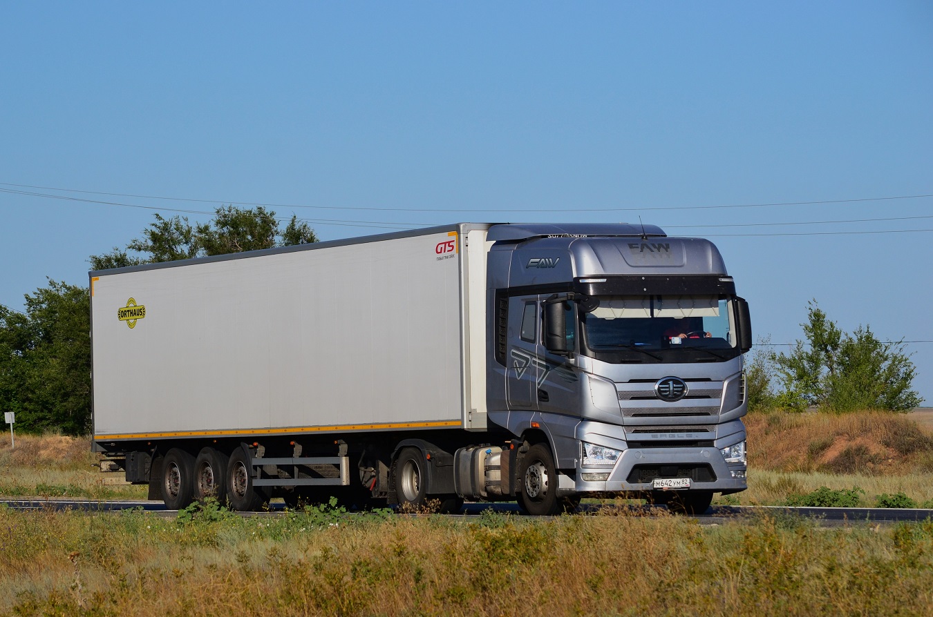 Крым, № М 642 УМ 82 — FAW J7 Eagle CA4180