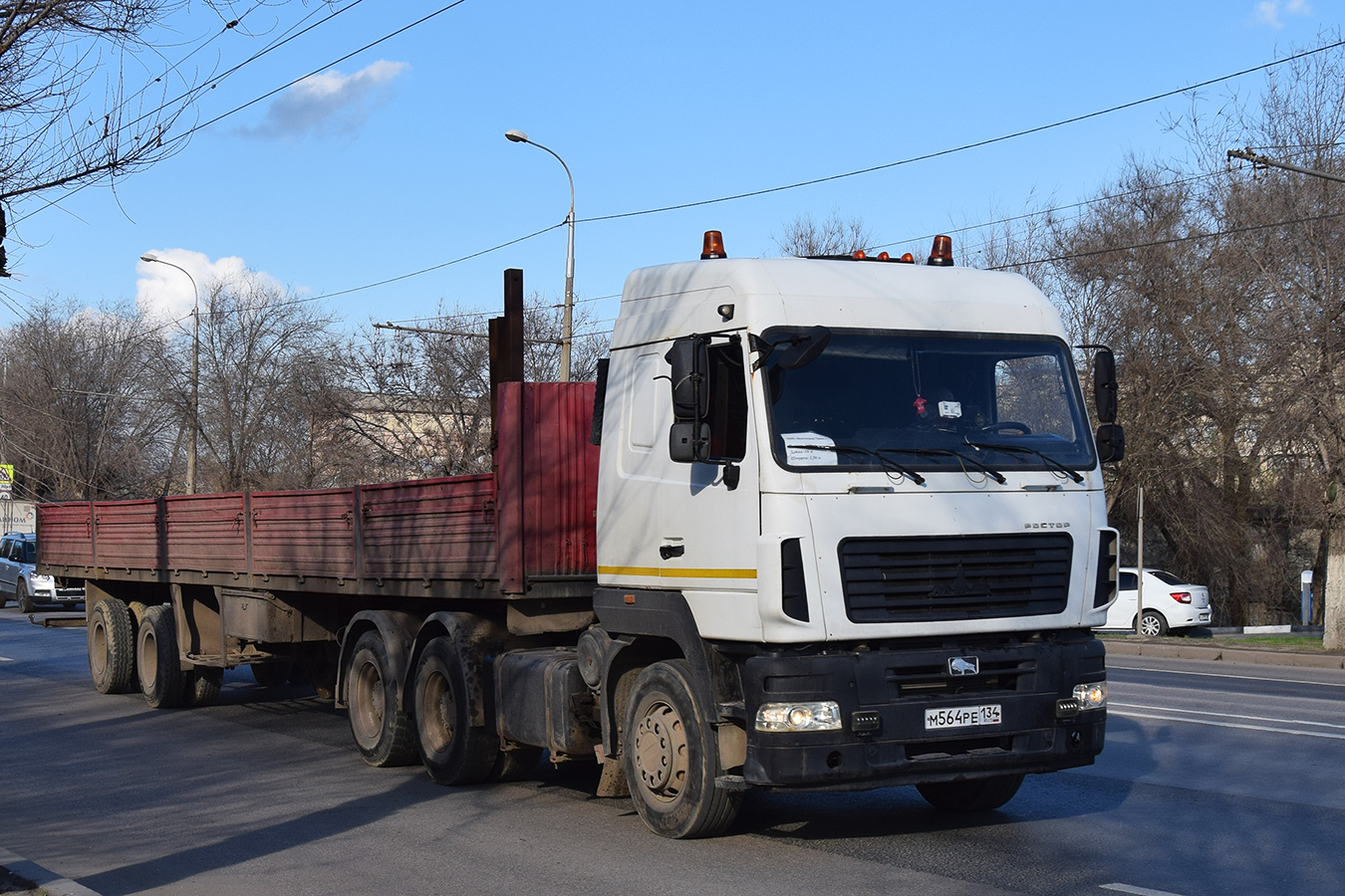 Волгоградская область, № М 564 РЕ 134 — МАЗ-6430B9
