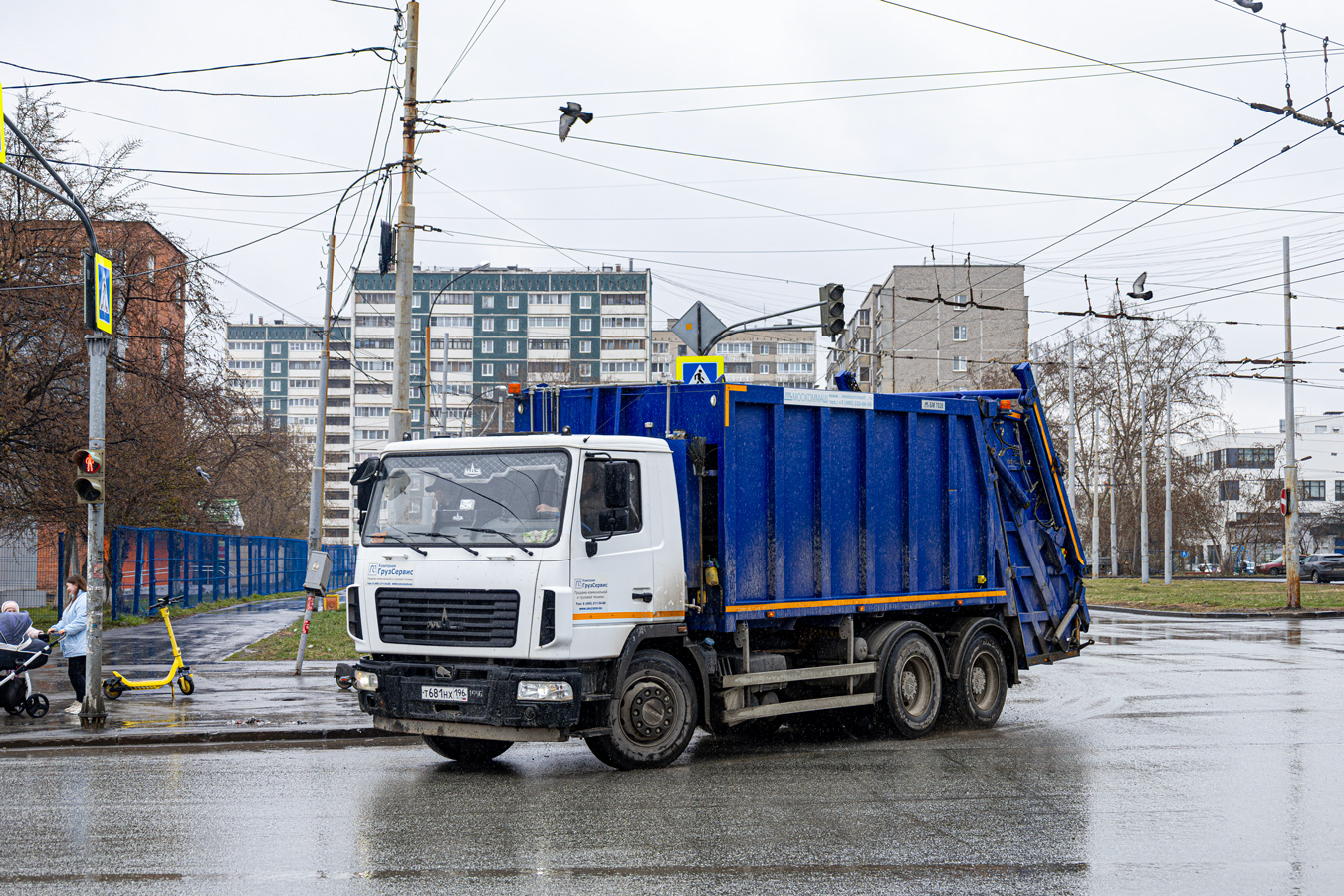Свердловская область, № Т 681 НХ 196 — МАЗ-6312C3