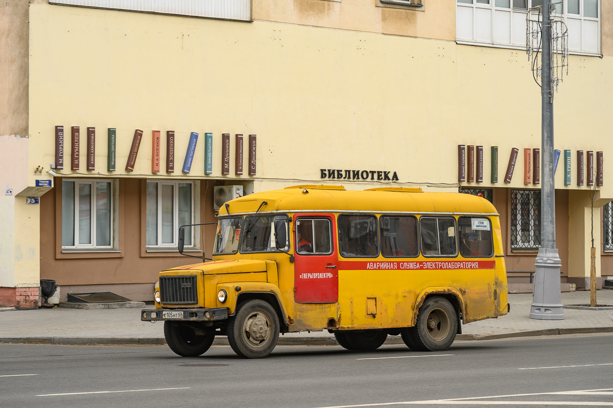 Тверская область, № К 105 НТ 69 — ГАЗ-33074