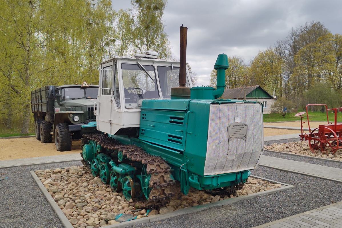 Минская область, № (BY-5) Б/Н СТ 0244 — Т-150; Техника на постаментах, памятники (Минская область); Транспортные средства без номеров (Минская область)