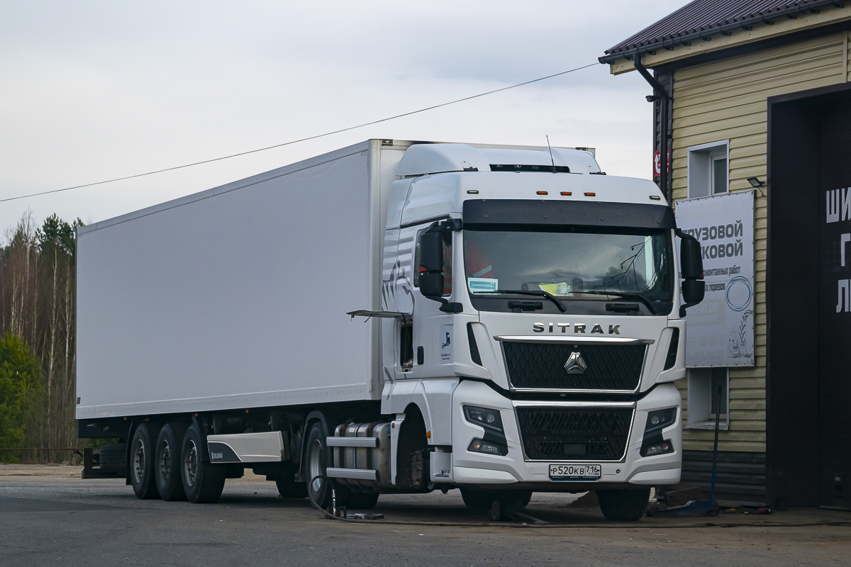 Татарстан, № Р 520 КВ 716 — Sitrak C7H ZZ4186 MAX