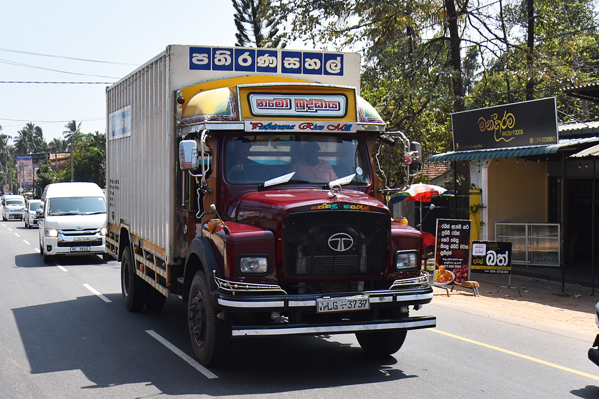 Шри-Ланка, № LG-3737 — Tata (общая модель)