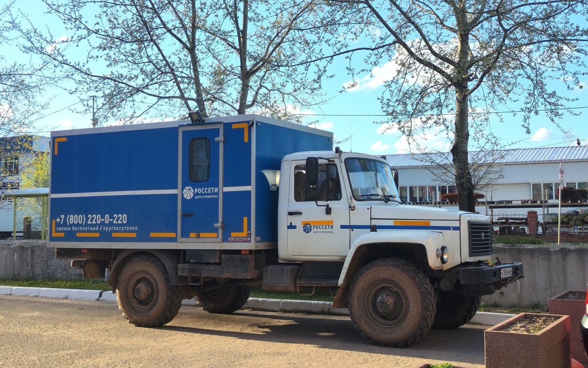 Кировская область, № Х 785 РМ 43 — ГАЗ-3308 «Садко»