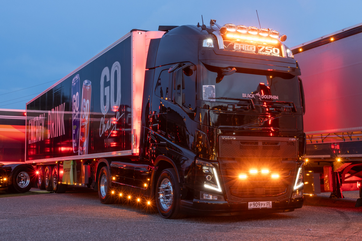 Дагестан, № Р 909 РУ 05 — Volvo ('2012) FH.460 [X9P]; Московская область — Фестиваль TruckDay 2025