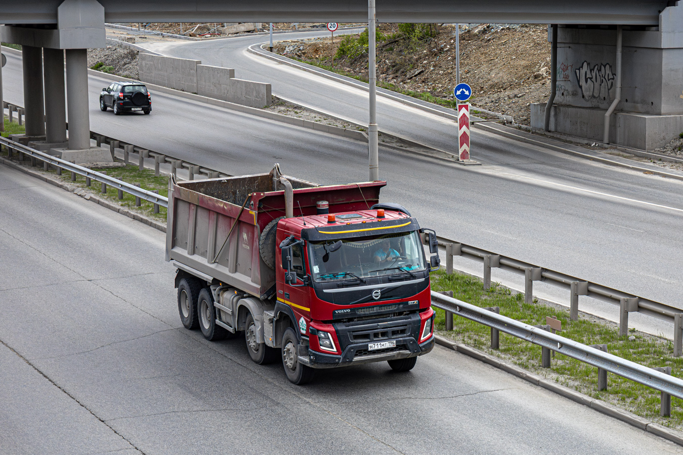 Свердловская область, № Н 711 МТ 196 — Volvo ('2013) FMX.420 [X9P]