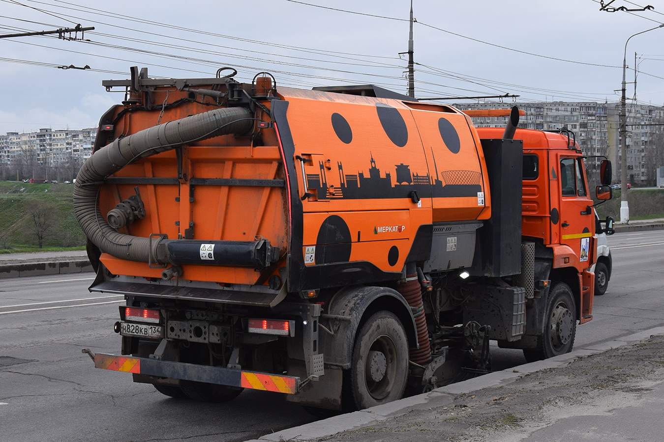 Волгоградская область, № Н 828 КВ 134 — КамАЗ-53605-50