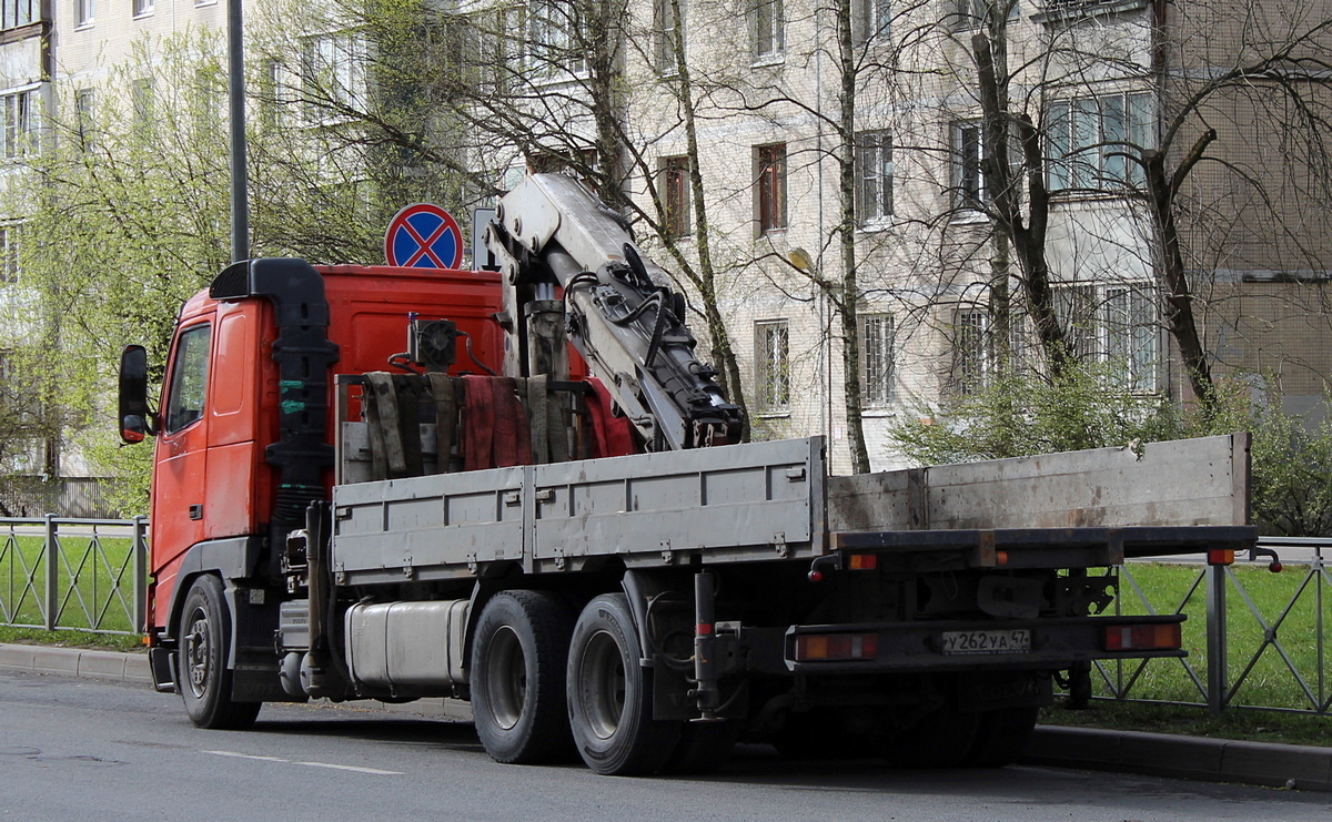 Ленинградская область, № У 262 УА 47 — Volvo ('1993) FH-Series