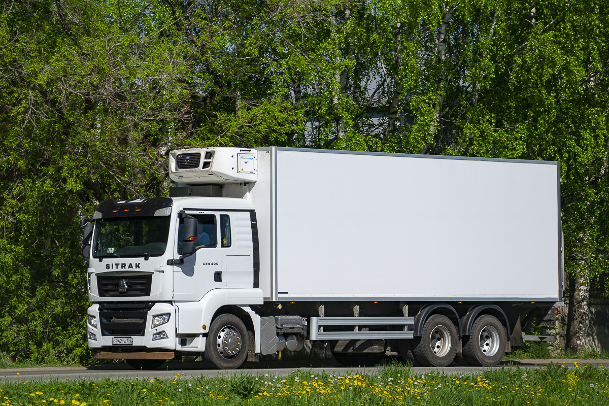 Свердловская область, № О 942 ТА 196 — Sitrak C7H ZZ1316