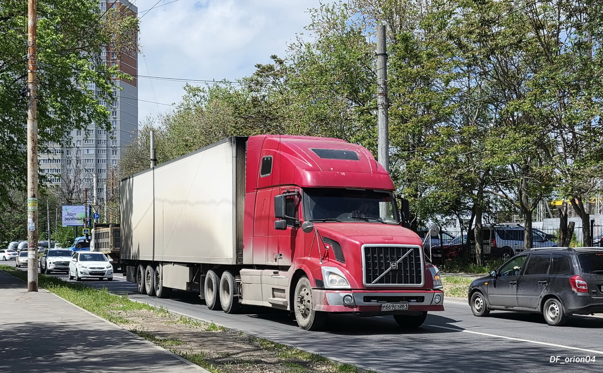 Ростовская область, № Р 669 ЕТ 161 — Volvo VN (Общая модель)