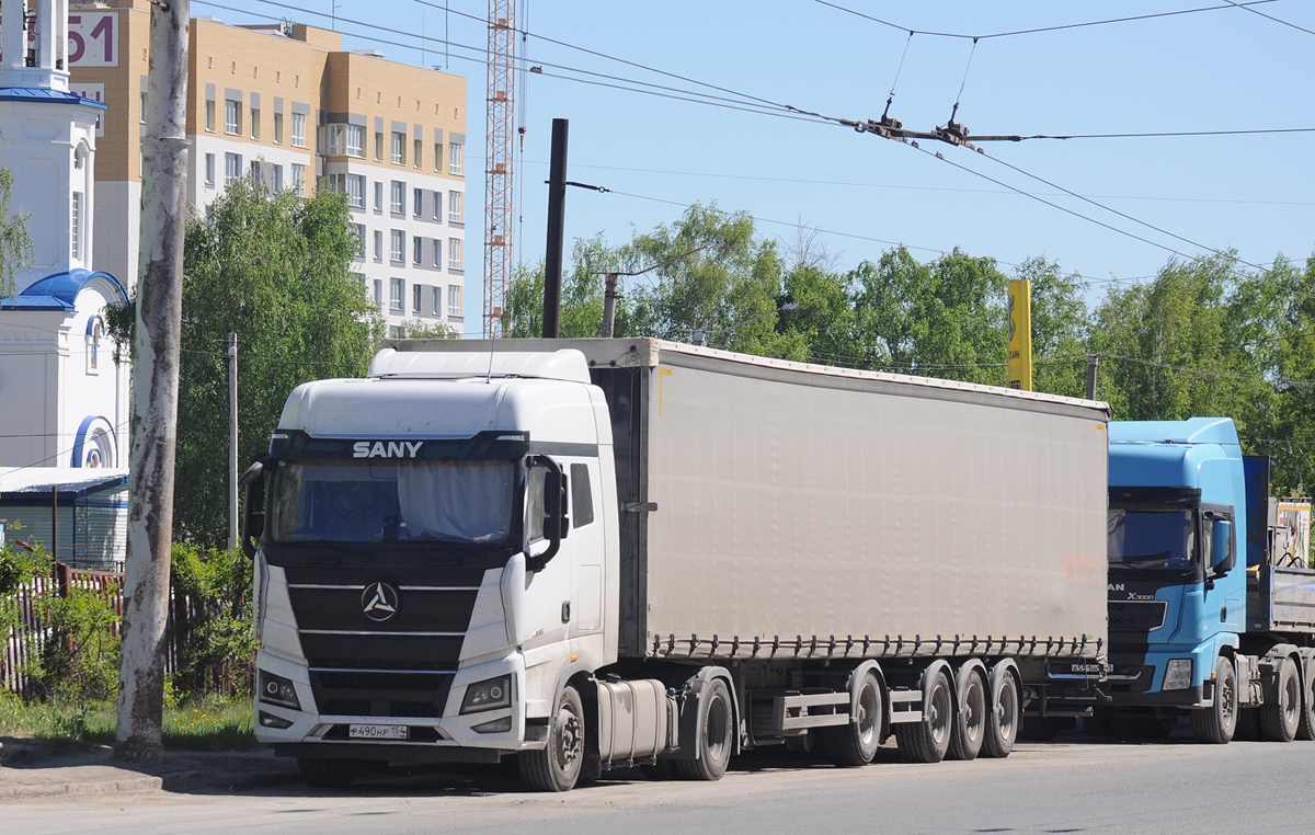 Новосибирская область, № Р 490 НР 154 — SANY D495 HQC4180