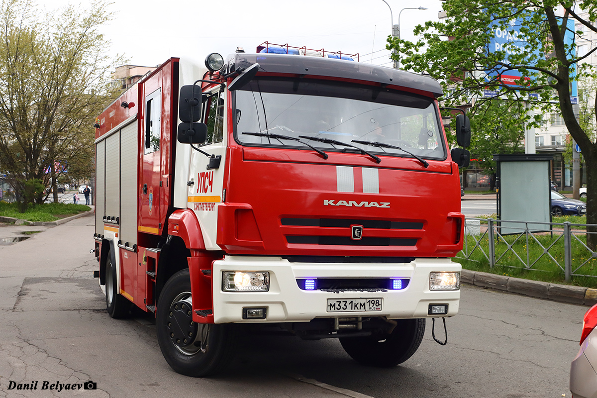 Санкт-Петербург, № М 331 КМ 198 — КамАЗ-43265 (общая модель)